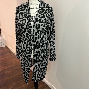 Large black and gray leopard long sweater
